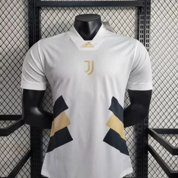 juventus-23-24-icon-collection-football-kit-player-version-jersey-soccer-new-voetbal-shirt-camisa-cheap-league-seriea